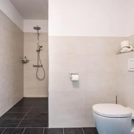 Schwanensee Appartements Sommerach Buitenkant foto